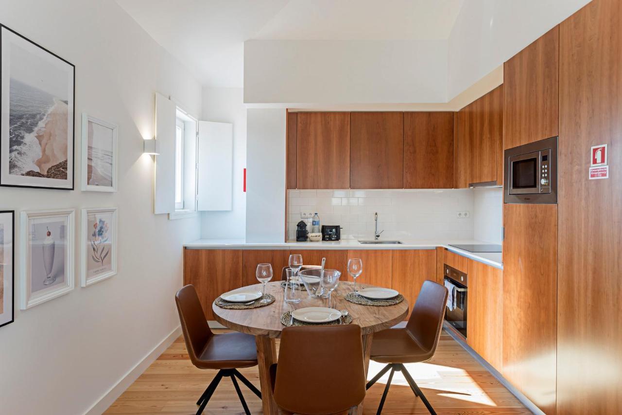 Wonderful Flat Near River W/ Ac By Lovelystay Porto Zewnętrze zdjęcie