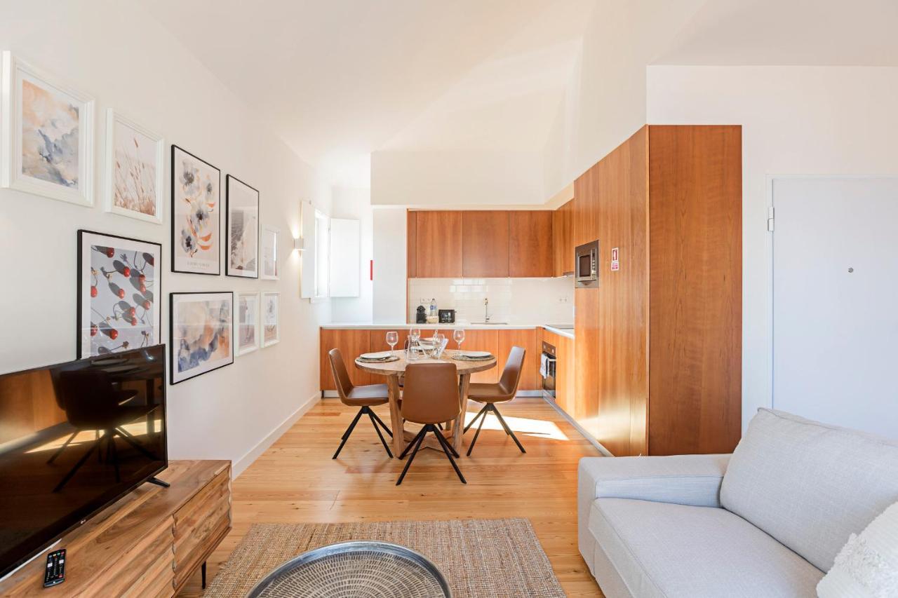 Wonderful Flat Near River W/ Ac By Lovelystay Porto Zewnętrze zdjęcie
